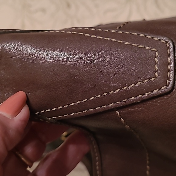 Coach Brown Leather Women's Purse With a Coach Dust Bag - Picture 7 of 9